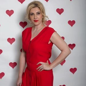 Meet your Posher, Iren